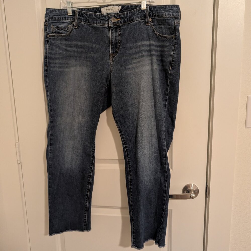 20 Torrid Women's Blue Boyfriend Jeans